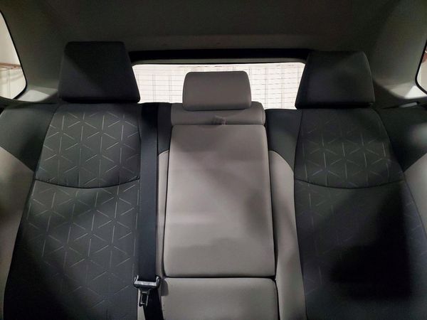 2020 TOYOTA RAV4 XLE HV — SUVN
