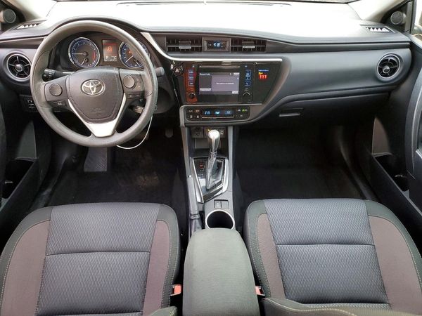 2018 TOYOTA COROLLA