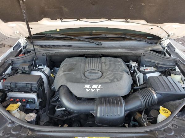 2013 JEEP GRAND CHER Laredo — Engine bay
