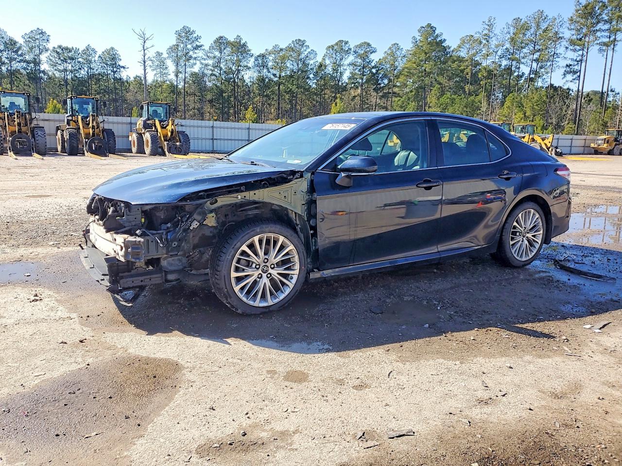 2018 TOYOTA CAMRY