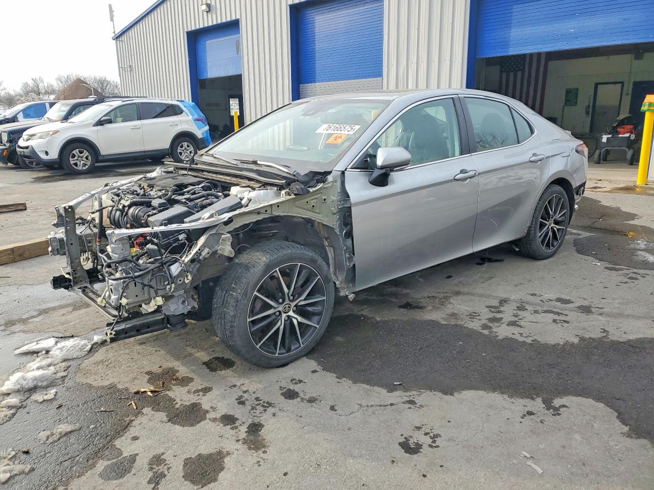 2022 TOYOTA CAMRY