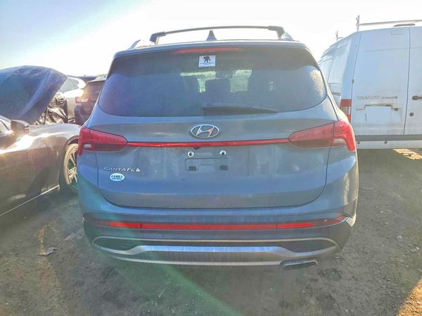 2022 HYUNDAI SANTA FE SEL w/ Premium Pkg
