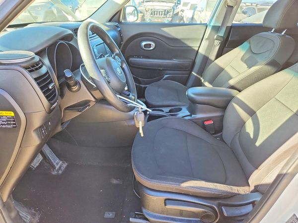 2017 KIA SOUL Base