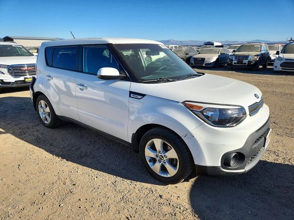 2017 KIA SOUL Base