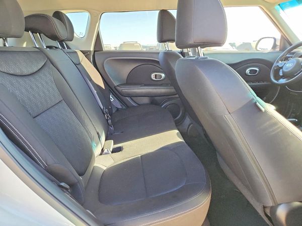 2017 KIA SOUL Base