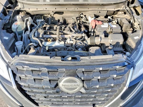 2021 NISSAN KICKS S