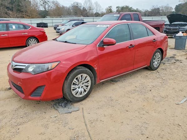 2013 TOYOTA CAMRY