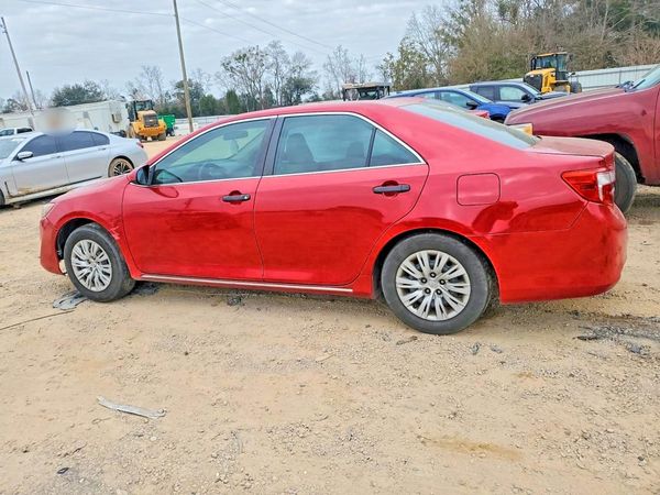 2013 TOYOTA CAMRY