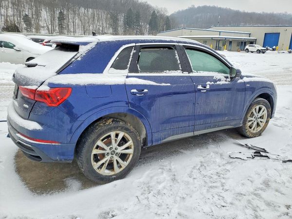 2022 AUDI Q3