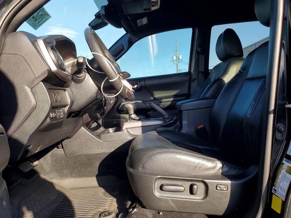2021 TOYOTA TACOMA Limited