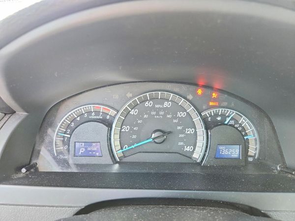 2014 TOYOTA CAMRY