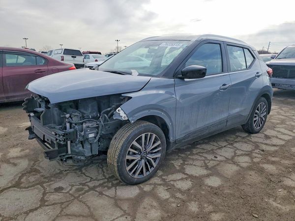 2023 NISSAN KICKS