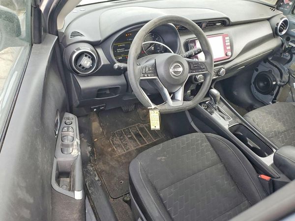 2023 NISSAN KICKS