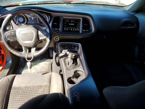 2019 DODGE CHALLENGER SXT