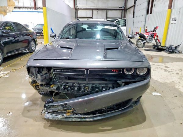 2017 DODGE CHALLENGER