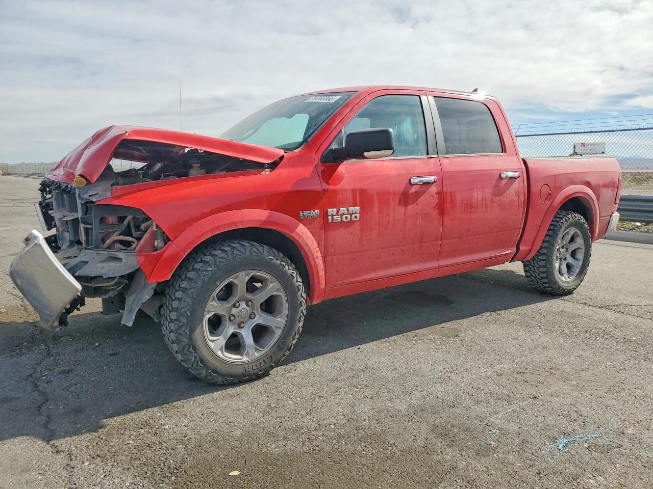 2014 RAM 1500 LARAMIE CREW CAB 4X4