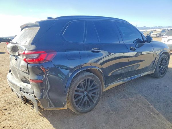 2021 BMW X5 M50i