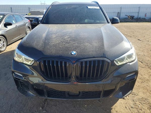 2021 BMW X5 M50i