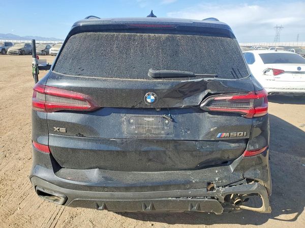 2021 BMW X5 M50i