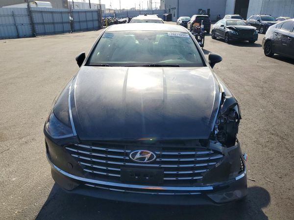 2023 HYUNDAI SONATA