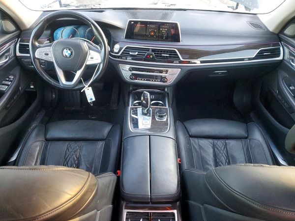 2018 BMW 750 XI xDrive