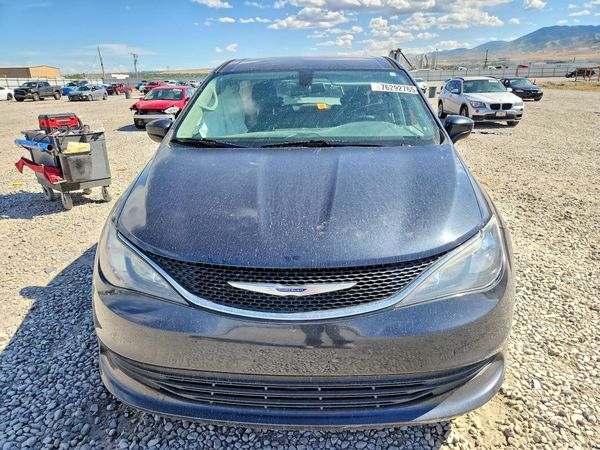2019 CHRYSLER PACIFICA LX