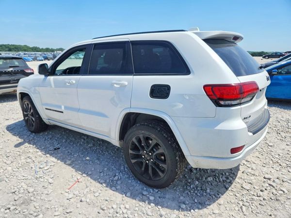 2018 JEEP GRAND CHEROKEE LAREDO 4X4