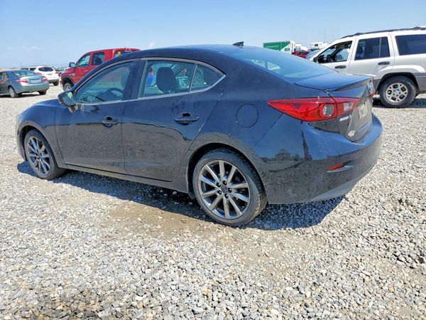 2018 MAZDA 3 Touring