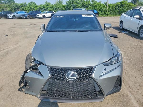 2017 LEXUS IS 300