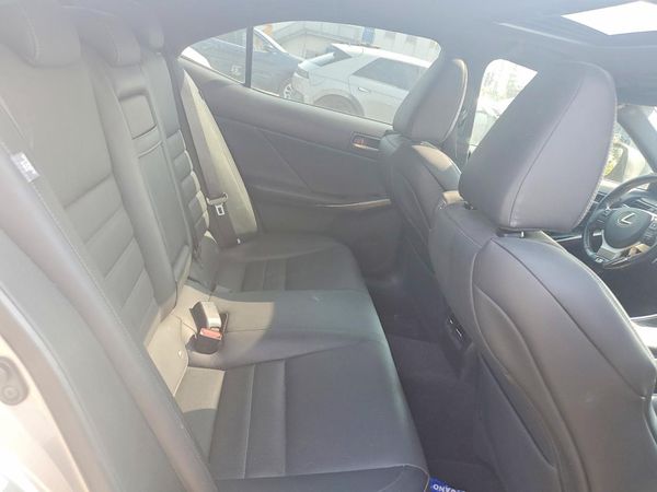 2017 LEXUS IS 300