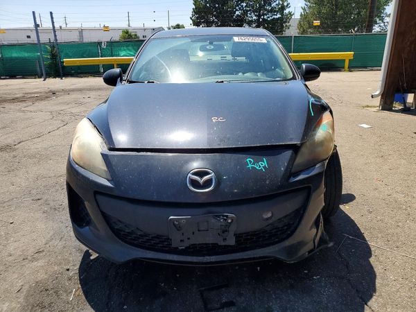 2013 MAZDA 3 Touring/GS