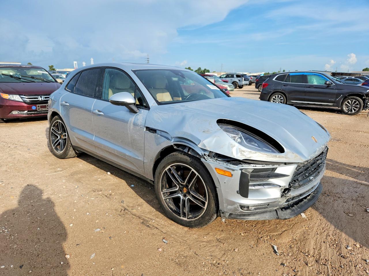 2020 PORSCHE MACAN