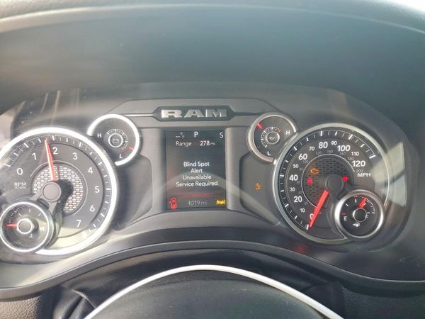 2025 RAM 1500 Big Horn/Lonestar