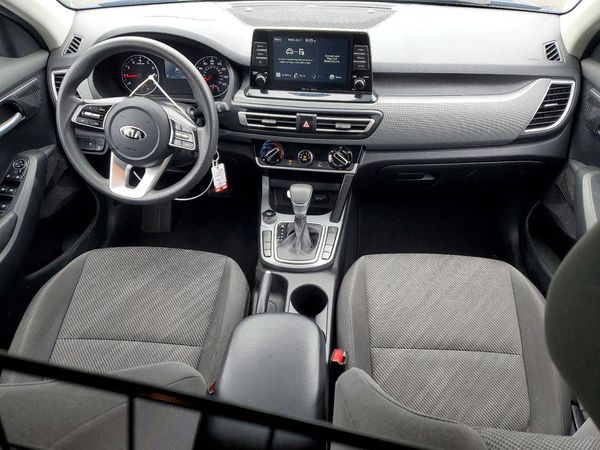 2021 KIA SELTOS LX