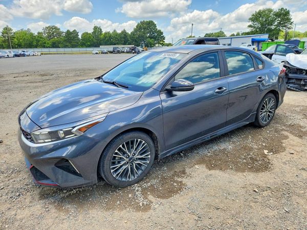 2022 KIA FORTE GT Line