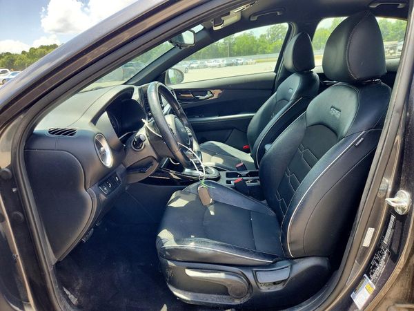 2022 KIA FORTE GT Line