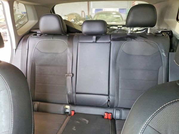 2022 VOLKSWAGEN TAOS SE — SUVN
