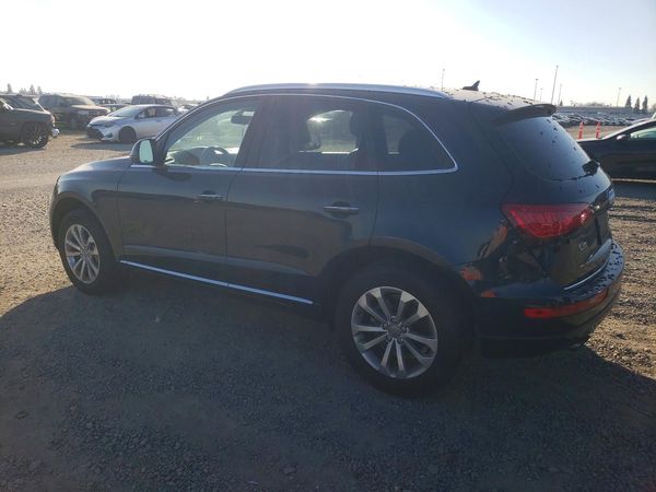 2017 AUDI Q5 quattro Premium
