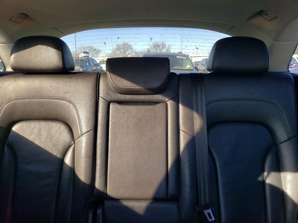 2017 AUDI Q5 quattro Premium