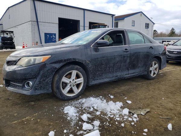 2013 TOYOTA CAMRY