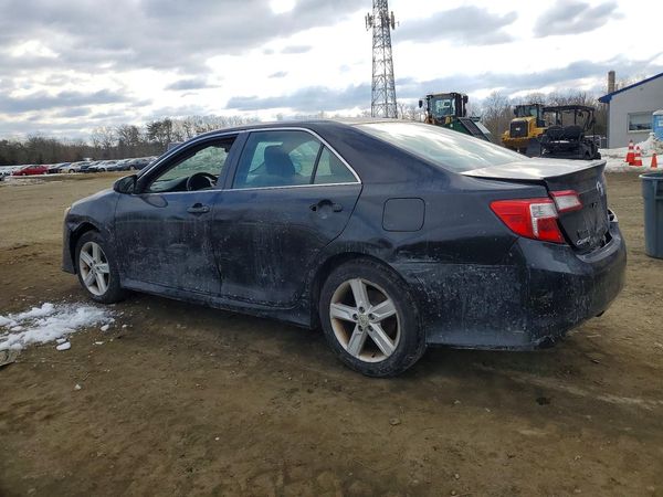 2013 TOYOTA CAMRY