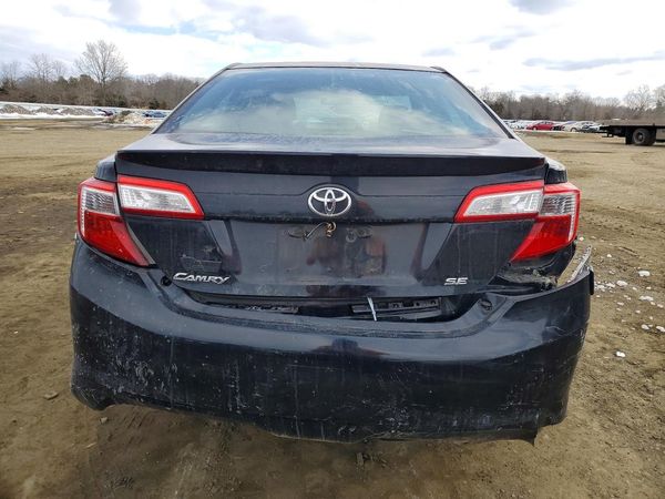 2013 TOYOTA CAMRY