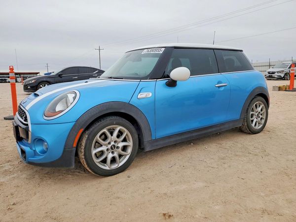 2017 MINI COOPER