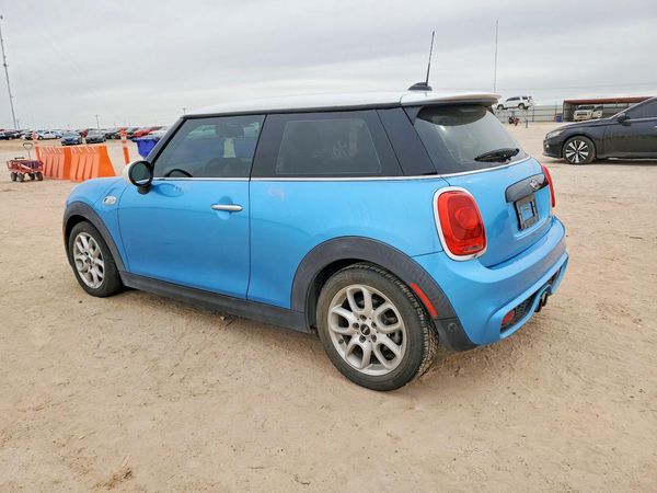 2017 MINI COOPER