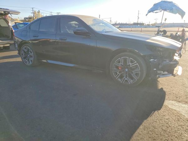 2025 BMW 530
