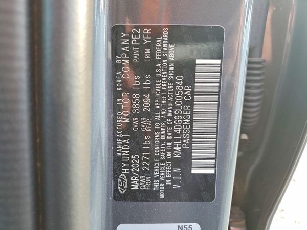 2025 HYUNDAI ELANTRA