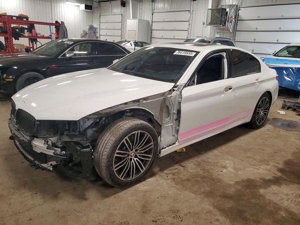 2019 BMW 530