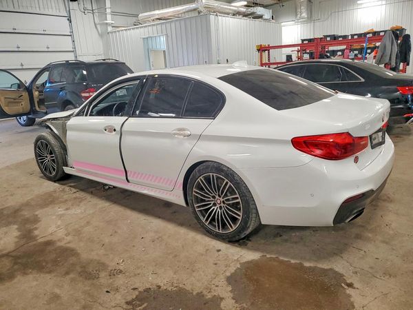 2019 BMW 530