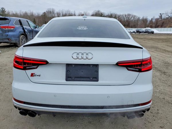 2018 AUDI S4