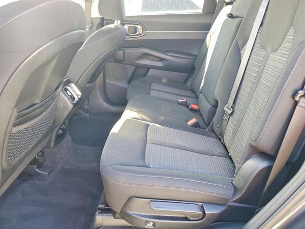 2022 KIA SORENTO